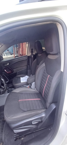 Fiat Toro 1.8 16v Freedom Flex 4x2 Aut. 4p