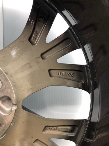 Rin 18 Original Mitsubishi Outlander 2017, 2018, 2019 Diamantado Powder Coating Black Gloss (Usado)