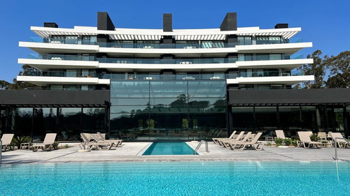 Departamentos En Crystal View 100% Financiado Por Grupo Solanas con la mejor vista a Crystal Beach .