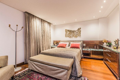 Apartamento À Venda Na Rua Antônio De Albuquerque, Lourdes, Belo Horizonte - Mg - Liv-9362