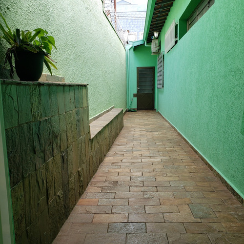 Casa Ampla Com Grande Área No Centro