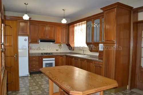 Casa En Venta, Urb. El Marques