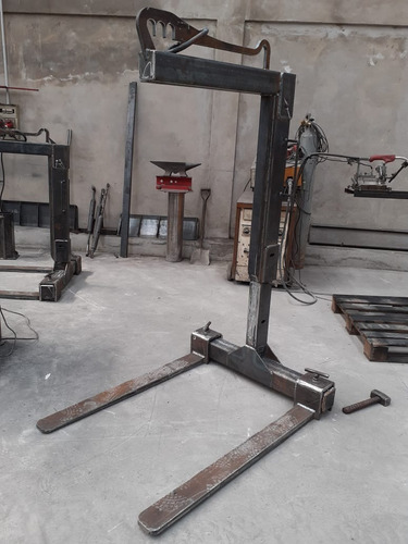 Imagen 3 de 4 de Percha Porta Pallet Nuevos!!