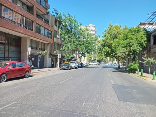 Local Comercial Gral. Mackenna 1235, Lc 2