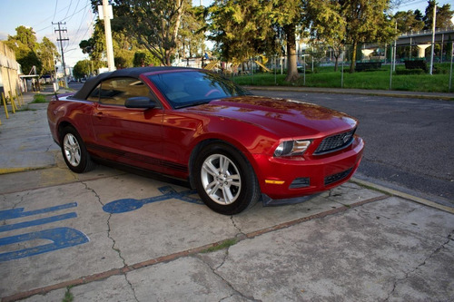 Imagen 4 de 15 de Ford Mustang Conevrtible 6 Cil
