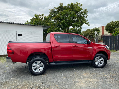 Toyota Hilux 2.8 Diesel Automatica 4x4