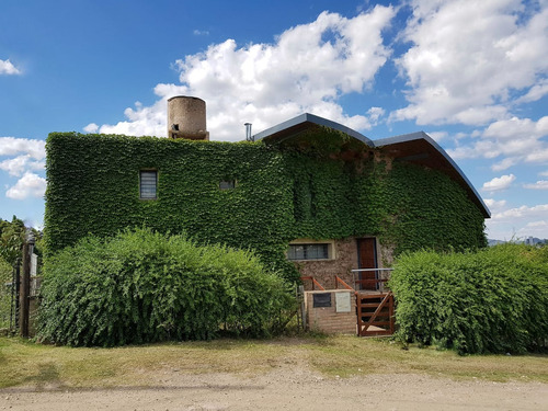 Venta Casa 2 Dormitorios En Villa Carlos Paz Apta Credito
