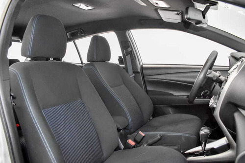 Imagem 8 de 15 de Toyota Yaris Hatch Xl 1.3 Aut