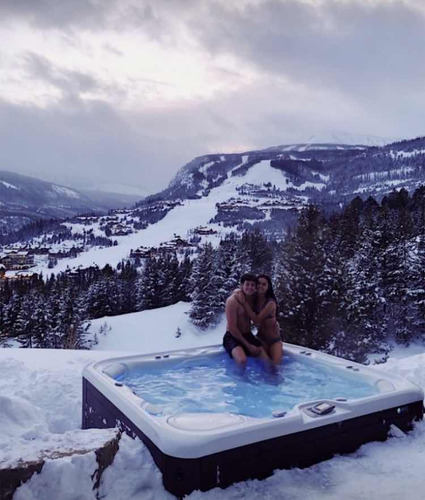 Casa A Estrenar De Categoría Con Piscina Climatizada !