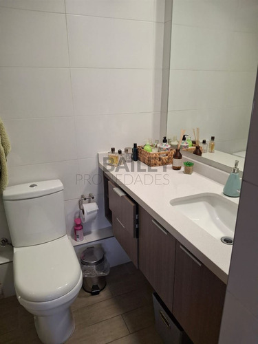 Departamento En Arriendo De 2 Dorm. En Edificio Infinity