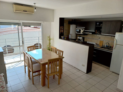 Imagen 2 de 28 de Departamento 2 Ambientes En Caseros Impecable