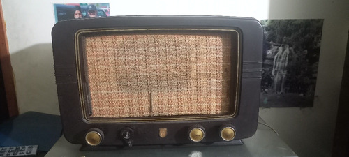 Radio Antiguo Philips 