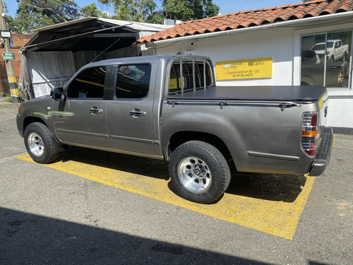 Mazda BT-50 2.2 B22c29 4x2 Mt 2013