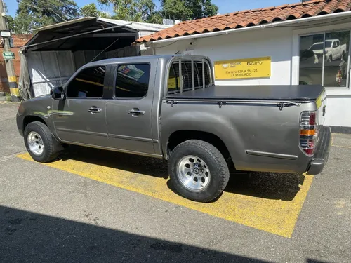 Mazda BT-50 2.2 B22c29 4x2 Mt 2013