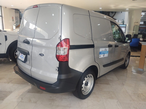 Imagen 6 de 15 de Ford Transit Courier