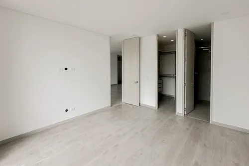 Apartamento En Arriendo/venta En Chico Reservado. Cod A7496
