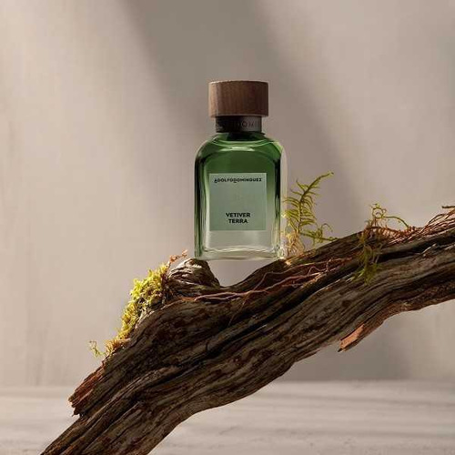 Eau de parfum Vetiver Terra Adolfo Dominguez para hombre, 120 ml