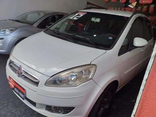 Imagem 1 de 9 de Fiat Idea 2012 Completa