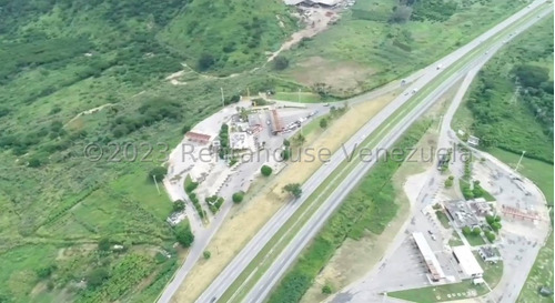 Amplia Extension De Terreno En Venta A Pocos Metros De Autopista Regional Del Centro Desarrolle Su Proyecto Comercial 77000 Metros Negociable Estef 24-6928