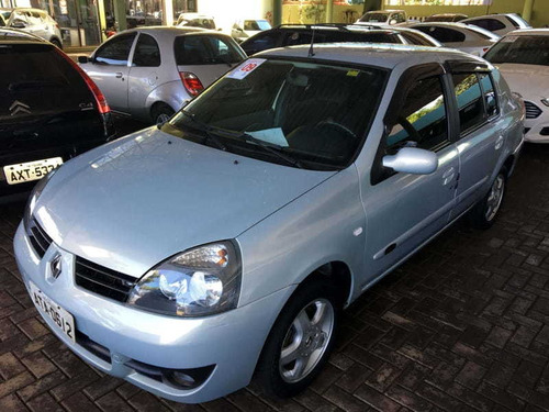 Imagem 13 de 14 de Renault Clio Sedan Privilege 1.6 16v Completo