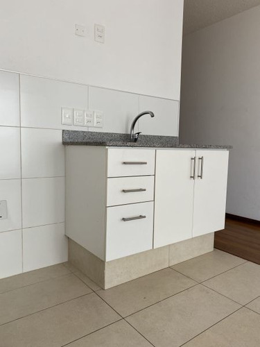 Imagen 8 de 16 de Monoambiente En Pleno Centro! Renta Inmediata! (ref: Bch-35)