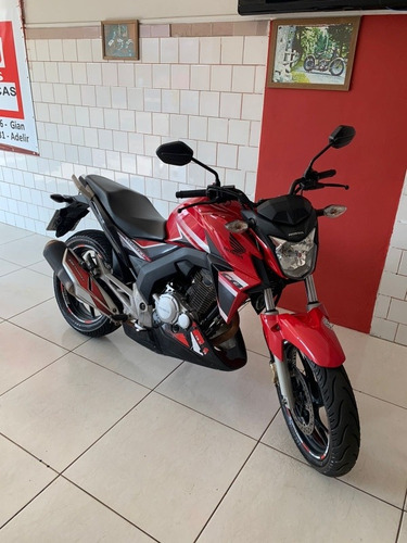 Imagem 1 de 13 de Honda Twister 250cc