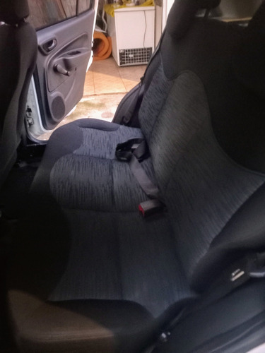 Fiat Uno 1.0 Attractive Flex 5p