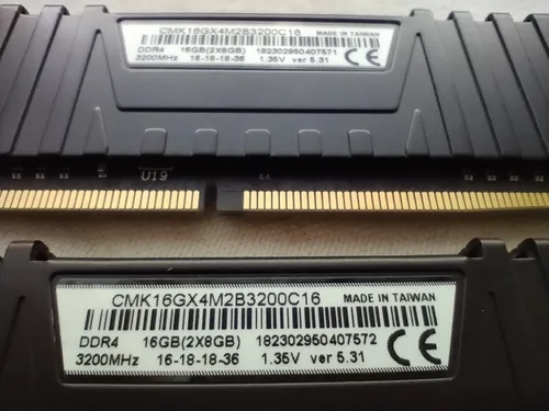 Kit Corsair Lpx 16gb (2 X 8gb) Ddr4 3200 / Villurka Comp (Usado)
