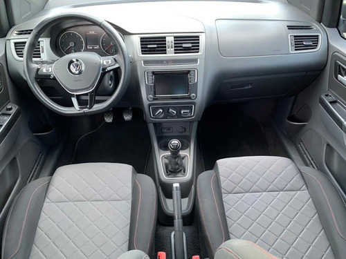 Imagem 7 de 9 de Volkswagen Fox 1.6 Msi Total Xtreme 2018