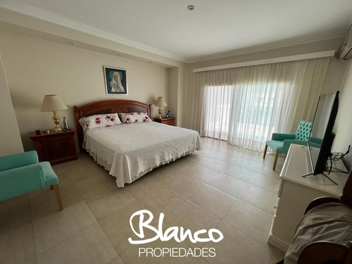 Casa En Venta En La Lomada, Pilar, G.b.a. Zona Norte