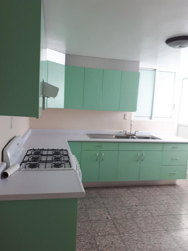 Departamento Muy Amplio Recién Remodelado En Venta En La Colonia Del Valle