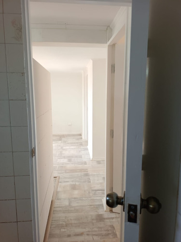 Vendo Departamento 100% Remodelado, Gomez Carreño, Subsidio