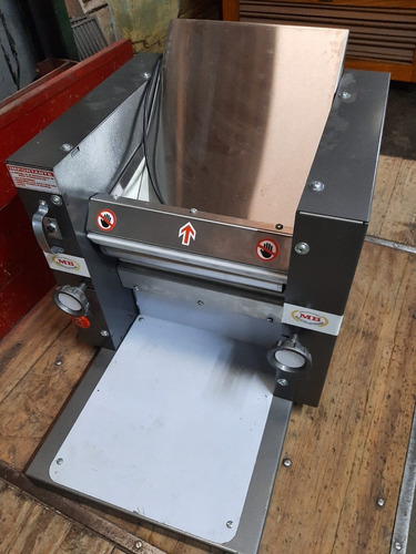 Laminadora A Volantillo Mb 350 Mm Rodillo 100 