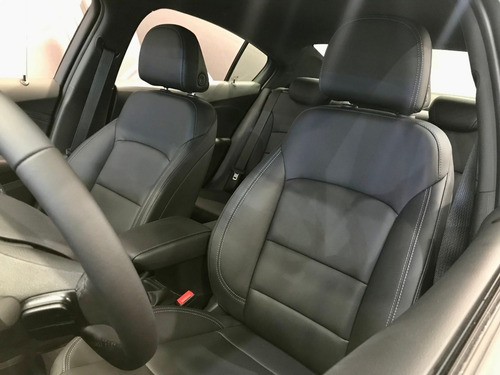 Imagen 7 de 25 de Chevrolet Cruze 1.4 Midnight At Sedan 0km