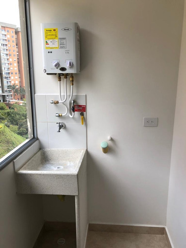 Venta De Apartamento En Envigado, La Cuenca
