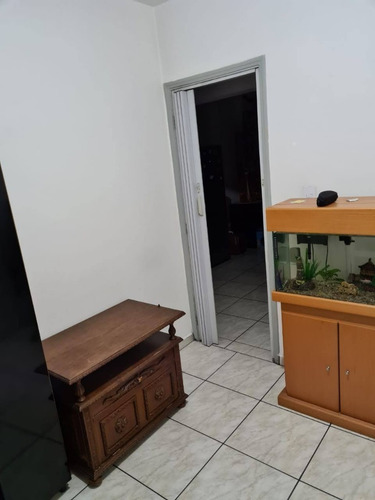 Imagem 4 de 15 de Apto Com 2 Dorms E 1 Vaga - Rudge Ramos - V-1493