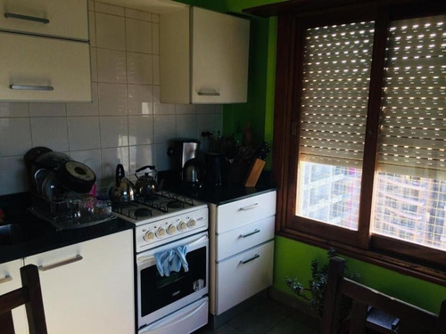 Imagen 4 de 14 de Piso De 4 Ambientes En Venta - Moron Norte