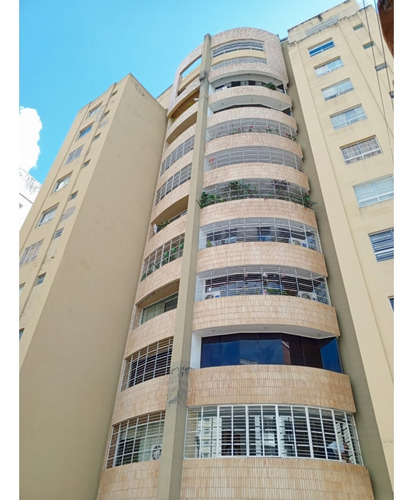 Las Palmas Vendemos Apartamento 125 M2 4h-4b-3p-2m Remodelado