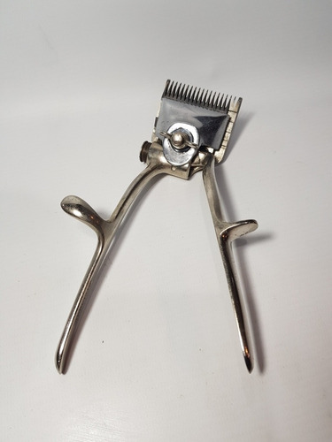 Imagen 2 de 10 de Peluquería Antigua Máq Cortar Cabello S/ Uso Delta Mag 56387