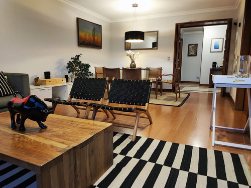 Vista Insuperable A Santiago / 4d +3b + E + B / Piso 7
