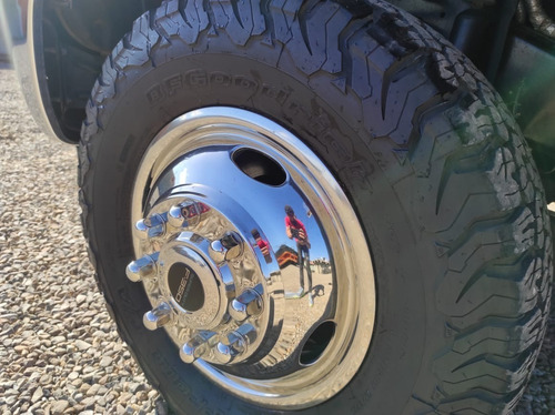 Imagen 8 de 13 de Camiones Plataforma Ford F-350 Super Duty