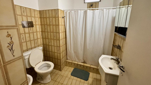 Departamento En Venta - 2 Dormitorios 1 Baño - Cochera - 152mts2 - Chivilcoy