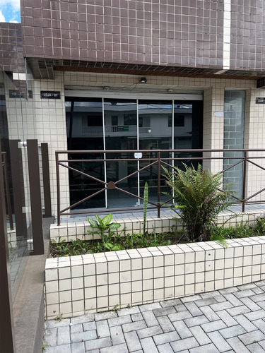 Oportunidade: Loja Em Local Seguro E Com Clientela P/ Serviço (ex: Manicure/estética/escritório)