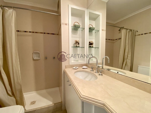 Imagen 10 de 19 de Hermoso Apto. Con Vista Al Mar En Edificio Con Servicios! - Punta Del Este Brava