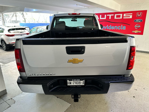 Chevrolet Silverado 5.3 2500 Reg Cab Ls 4x2 Mt