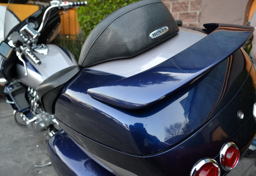 Imagen 3 de 15 de Impresionante Honda Valkyrie 1520 Equipada Lista Para Viajar