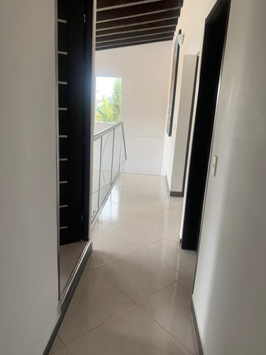 Imagen 16 de 30 de Venta Casa En Marinilla Antioquia, Moderna, Independiente