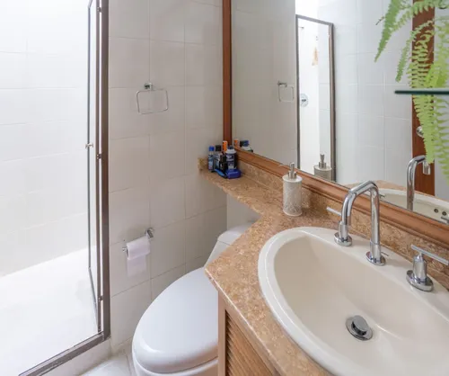 Casa En Venta En Loma De Los Balsos. Cod V16245