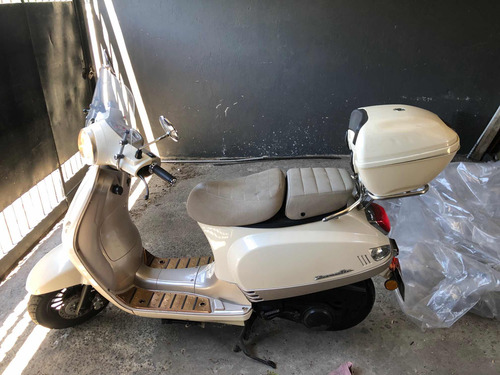 Vendó Zanella Styrle 150 Año 2018 Con 13000 Km Impecable Igu