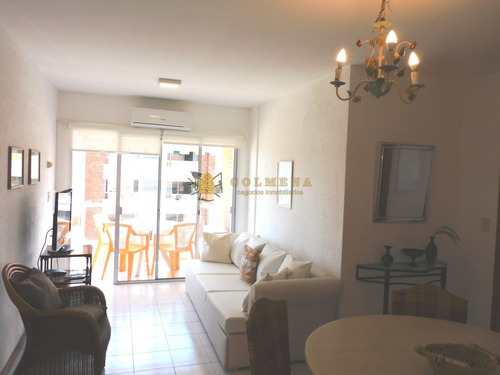 Alquila Apartamento 2 Dormitorios , 2 Baños- Ref: 4174